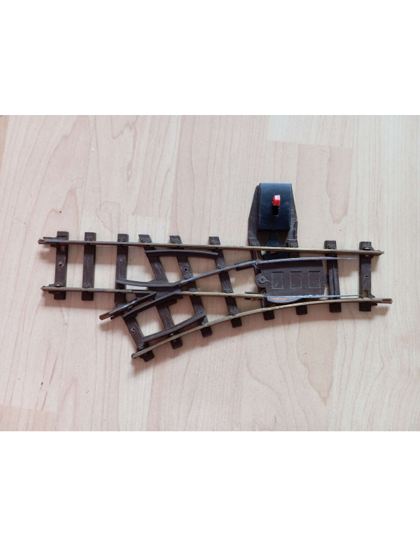 Faller E-train wissel links 3829, zonder railschoentjes of railverbindingen.